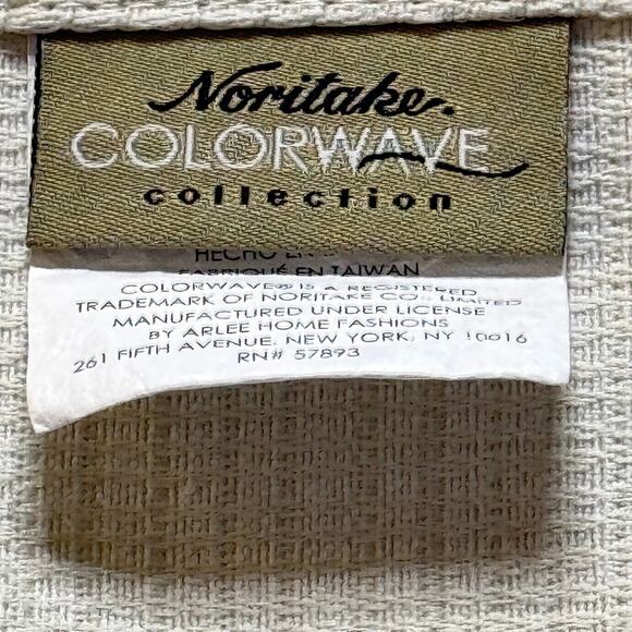 Noritake Colorwave Collection Napkin Jute Textured Set Of 4 Cream Square 19"x19" - Picture 3 of 6